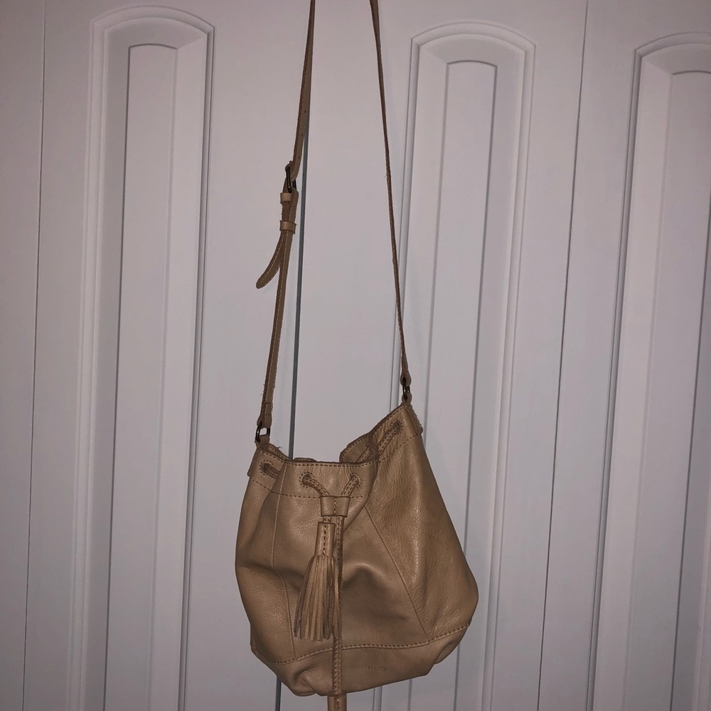 Lucky brand purse